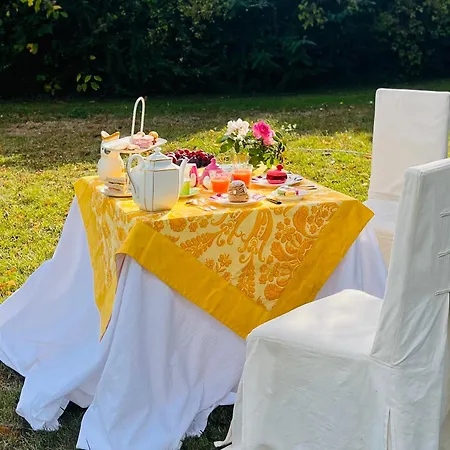 Be My Guest Champagne Gueux