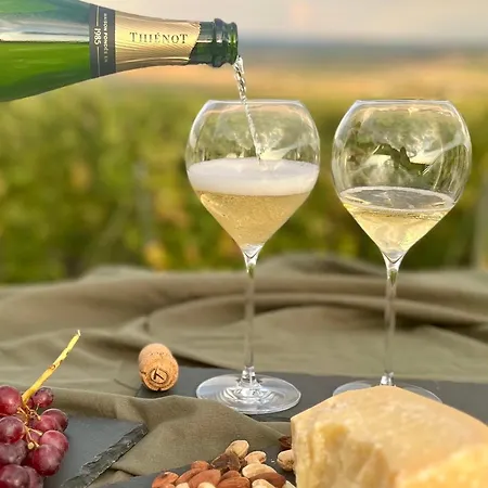 Be My Guest Champagne 3* Gueux